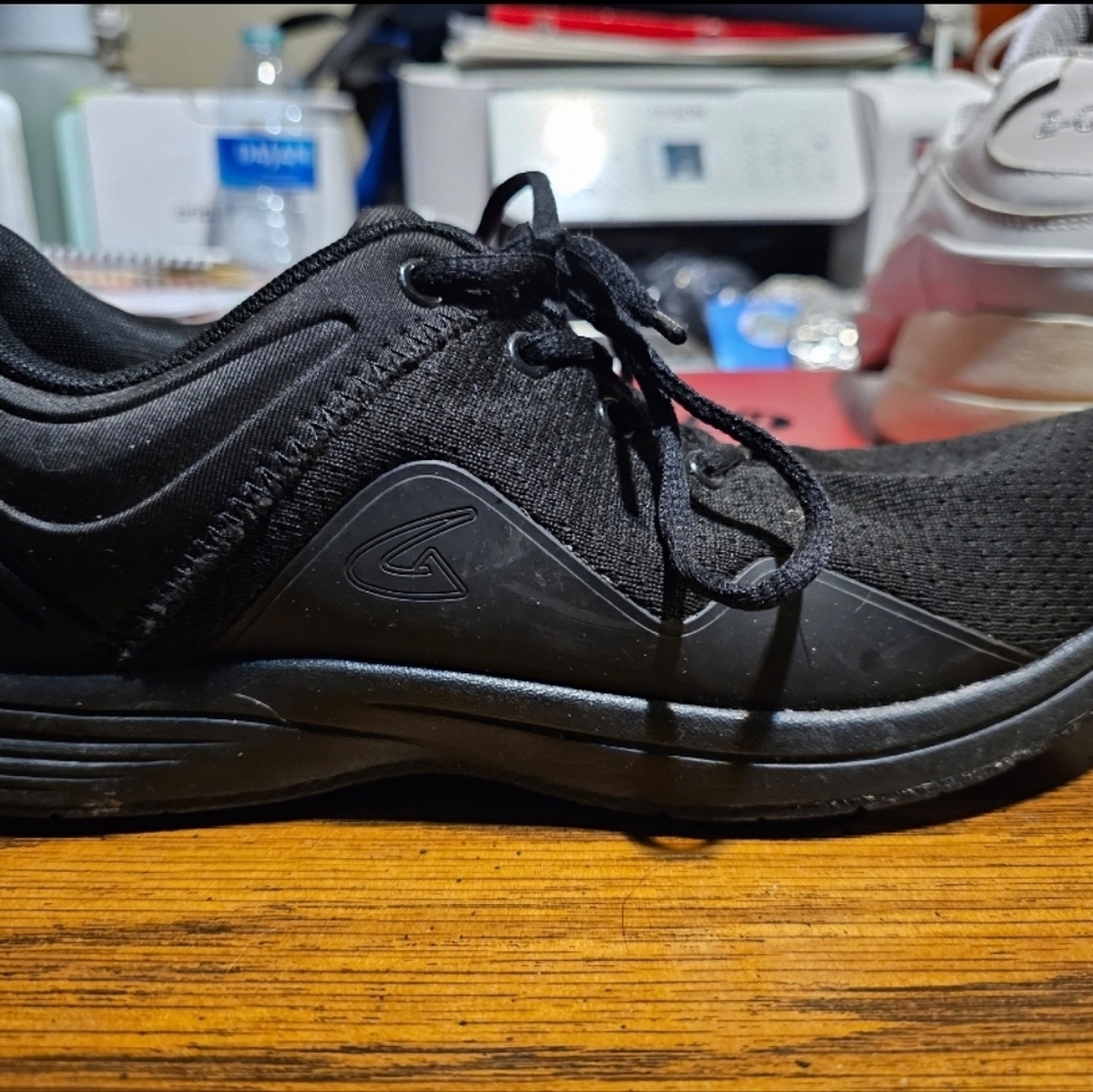 Men's Geers slip resistant shoes